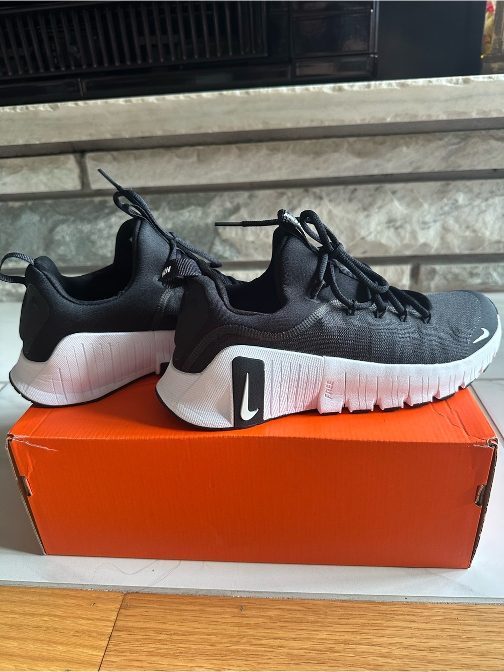 Nike Free Metcon 6 Black & White Running Shoes Sneakers